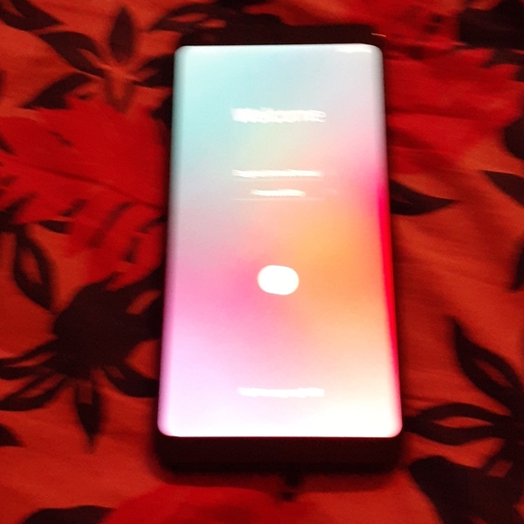 Phone - Picture 3 of 3